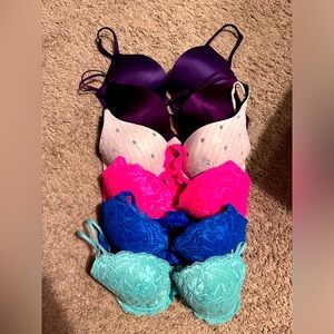 Victoria’s Secret/PINK Mixed Variety 32D Bras ❤️